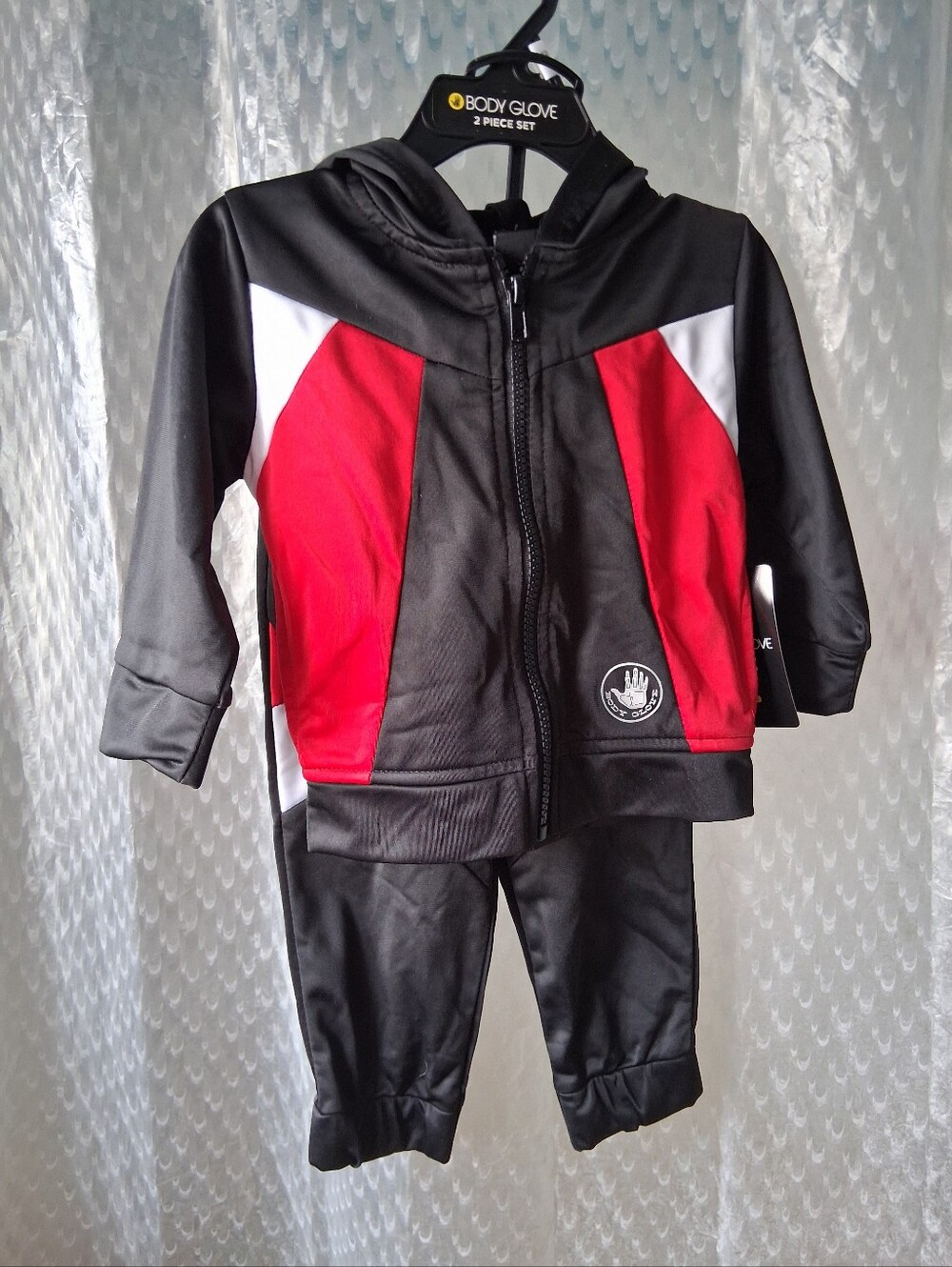 New Body Glove Black, Red & White Kids Hooded Tracksuit Sz 12 Months